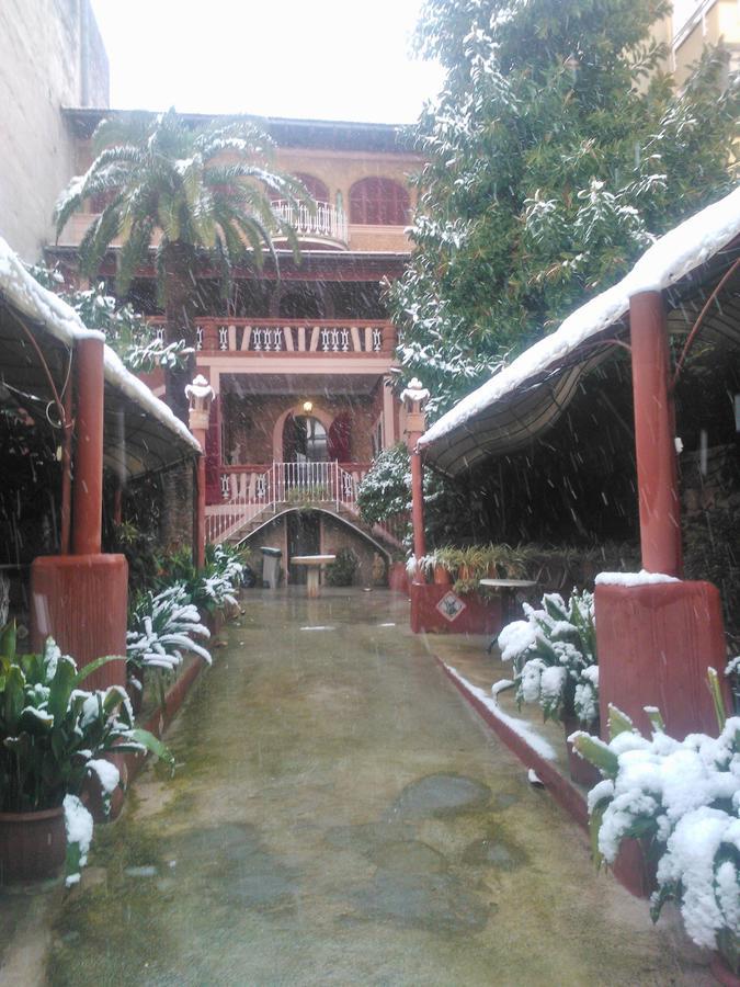 Hostal Corona Пальма-де-Майорка Экстерьер фото