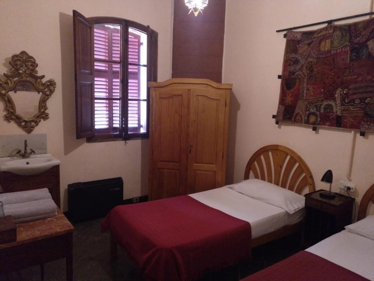Hostal Corona Пальма-де-Майорка Экстерьер фото